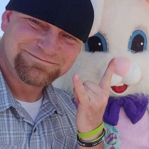 Meet your Posher, Leo